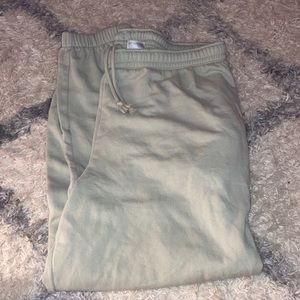 Cute greenish sweats size L